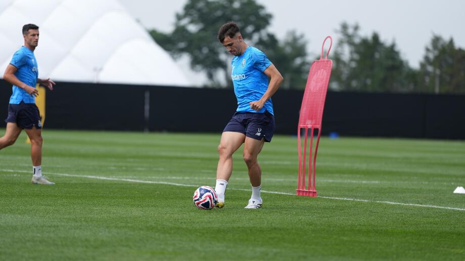 Gabri Veiga no treino. Reforço destaca papel do presidente na escolha pelo FC Porto