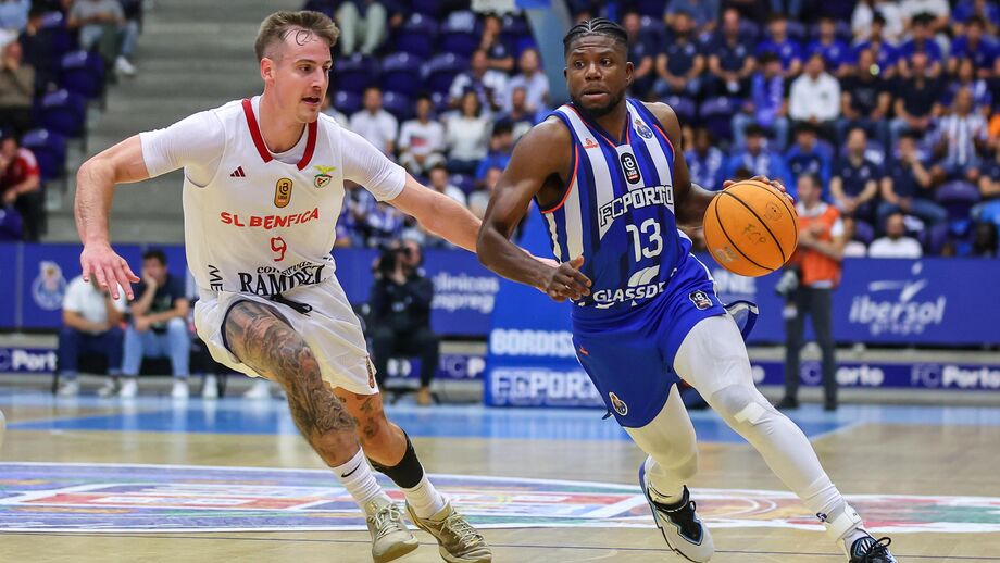 FC Porto e Benfica disputam clássico