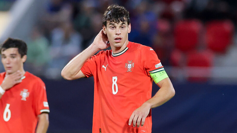 Paulo Bernardo iguala recorde de jogos nos sub-21 em Trencin, Eslováquia