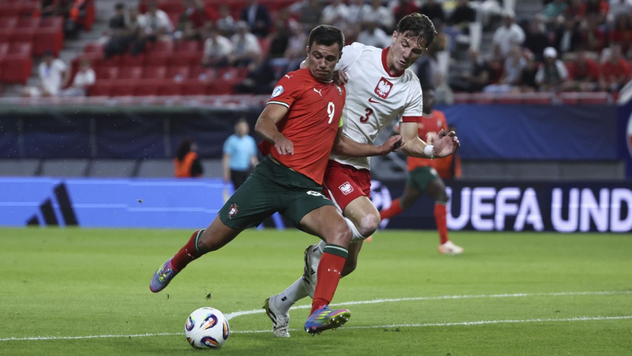 Henrique Araújo durante o jogo contra a Polónia no Europeu de sub-21