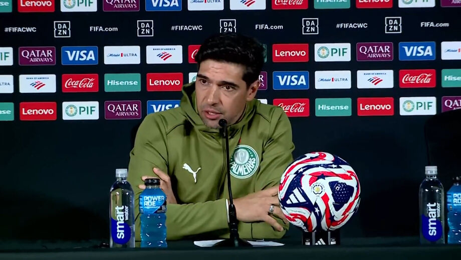 Treinador português do Palmeiras admite que tem estabilidade