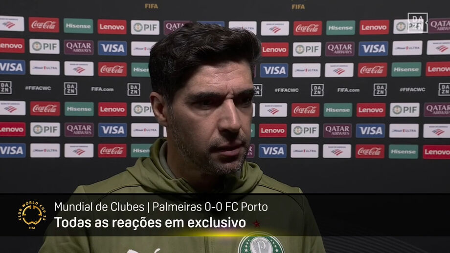 Treinador português do Verdão elogiou o desempenho de Cláudio Ramos na baliza dos dragões