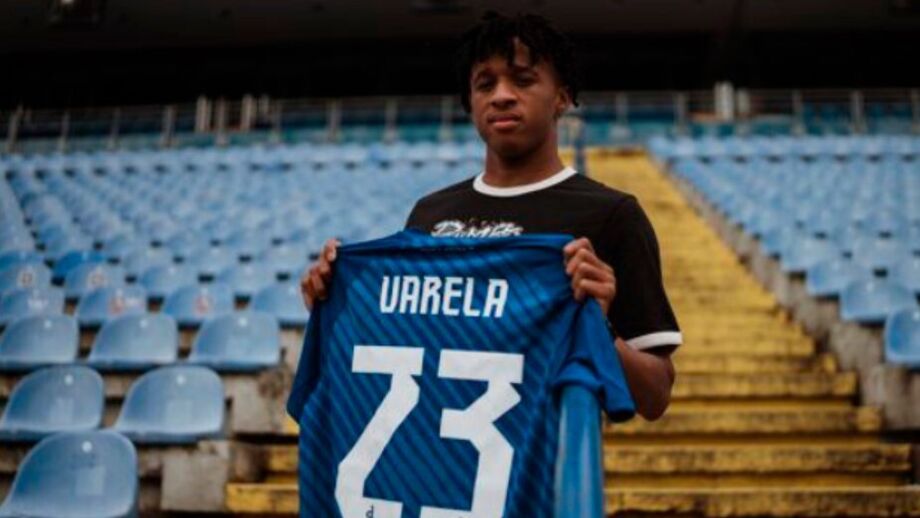 Cardoso Varela vai alinhar com o dorsal 23 no Dinamo Zagreb