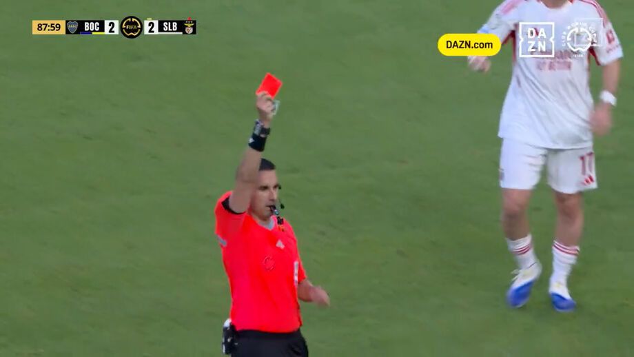 Jogador do Boca Juniors nem protestou