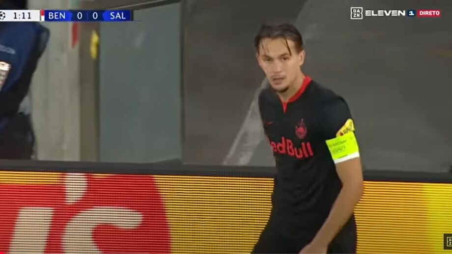 Lateral foi o capitão do Salzburgo na vitória dos austríacos sobre as águias para a Liga dos Campeões, em 2023