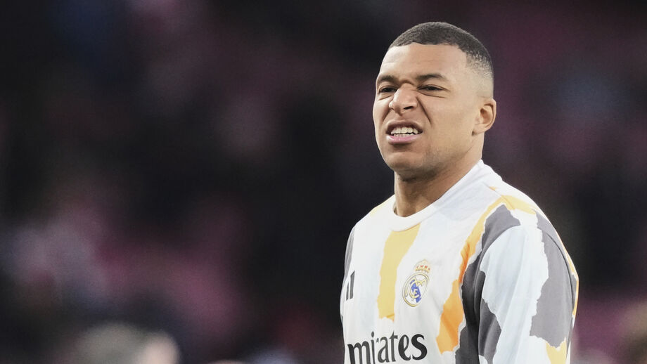 Mbappé tem-se debatido com problemas de saúde no Mundial de Clubes