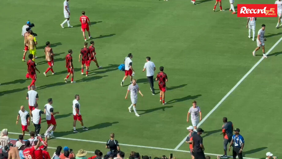 Momentos registados após o apito final do jogo