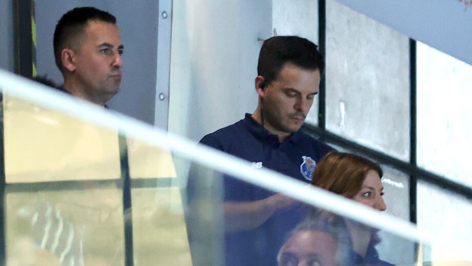 Ricardo Ares viu o jogo da bancada