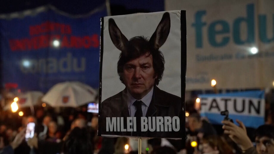  Marcha até ao Ministério da Educação em Buenos Aires