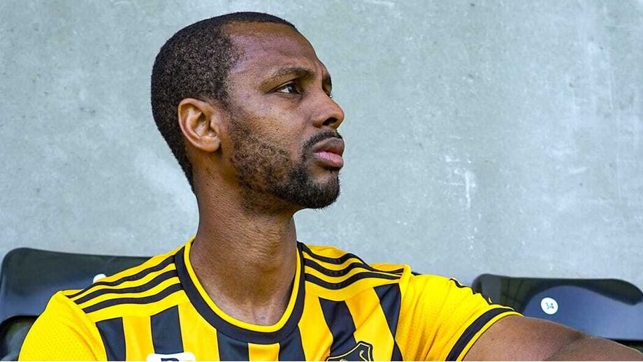 Alhassan assina pelo Lus. Lourosa até 2027 após passagem pelo Leixões