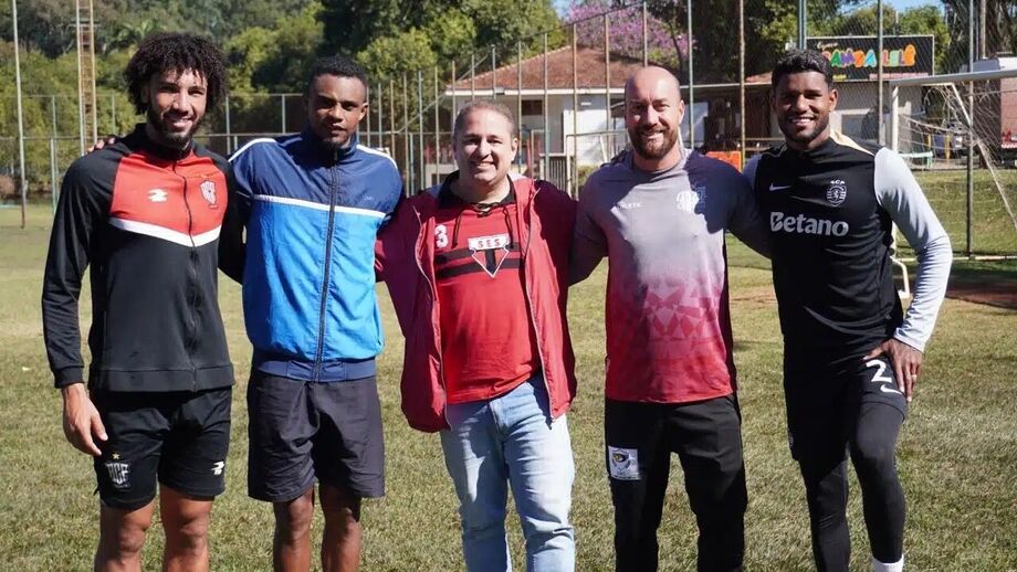 Matheus Reis treina no interior de São Paulo para o regresso ao Sporting