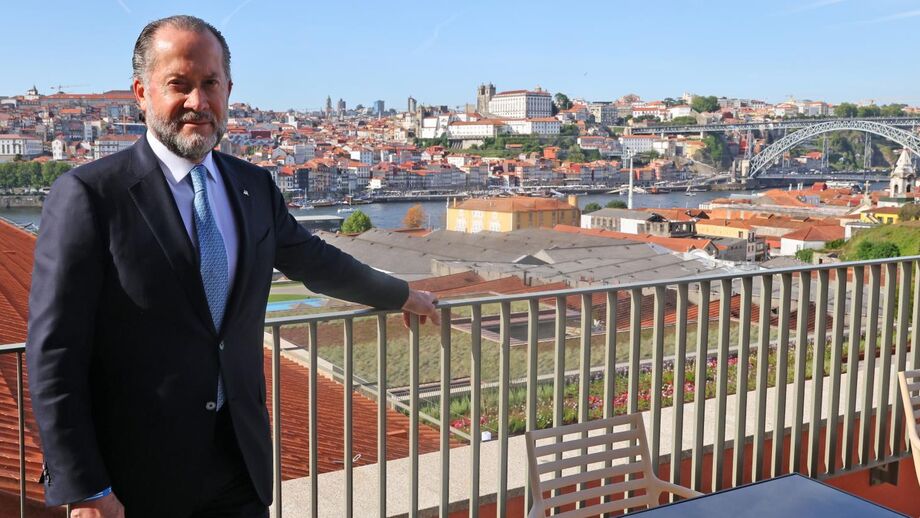 Juan Carlos Escotet investe no Penafiel