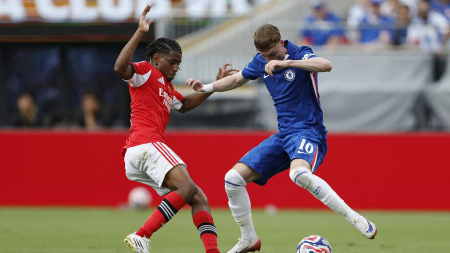 Leandro Barreiro diante do Chelsea