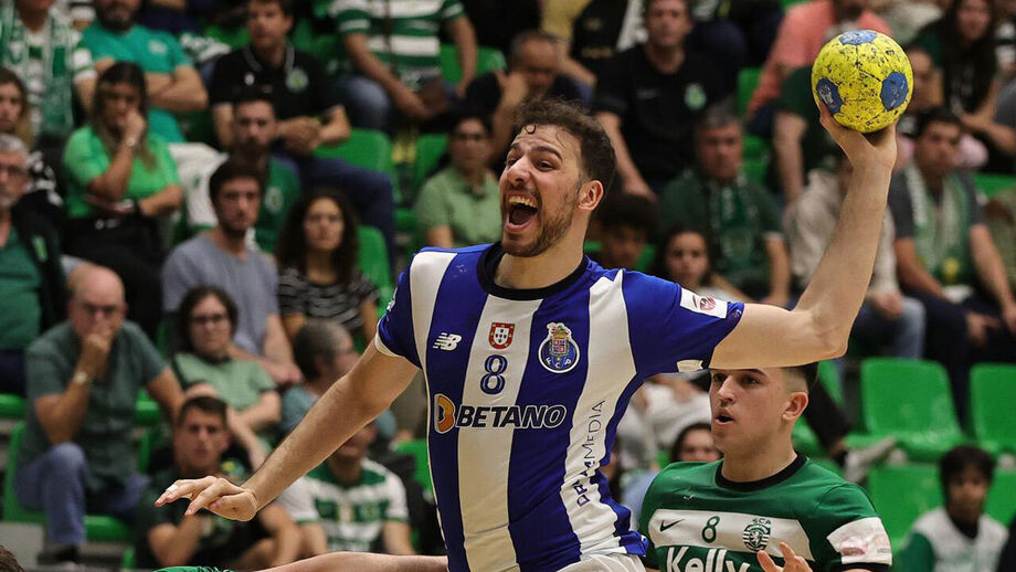 David Fernández diz adeus ao FC Porto