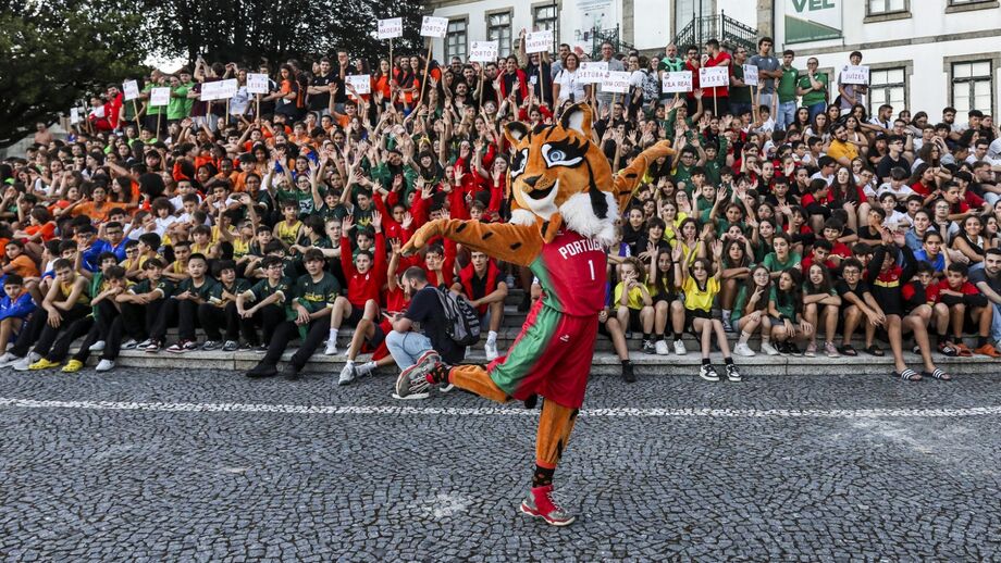 Festa do Minibasquete reúne jovens talentos em Paços de Ferreira