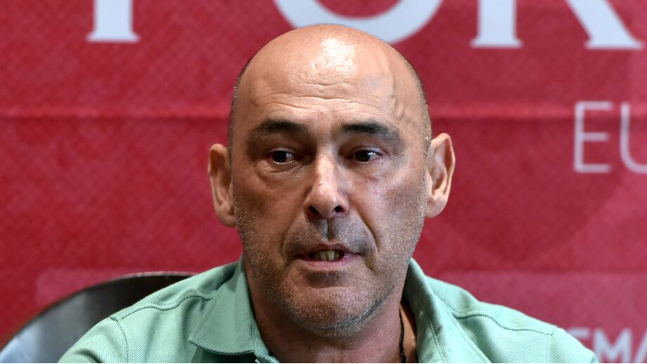 Luís Sénica, líder da FPP, presente na apresentação dos eleitos