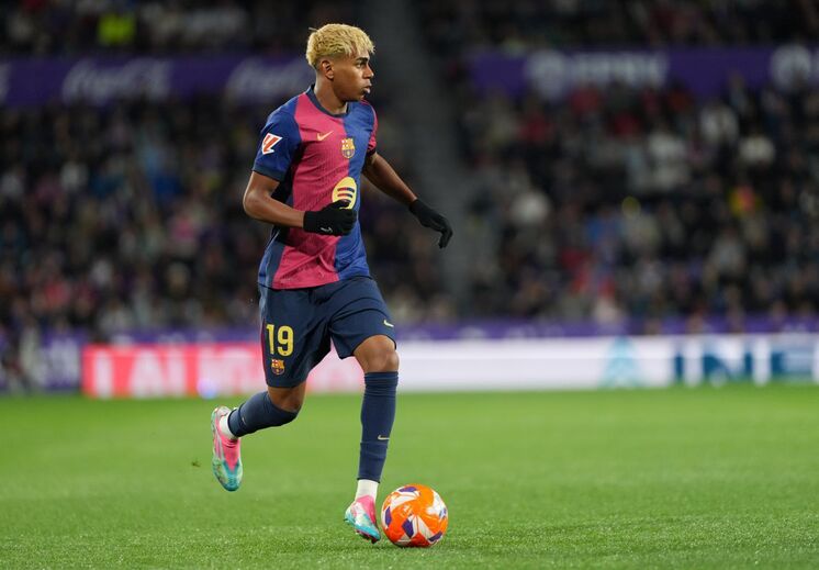 1. Lamine Yamal (Barcelona): 402,3 milhões de euros