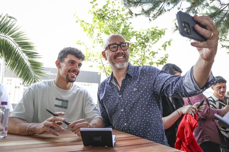 Tomás Araújo num evento do Benfica com jogadores e patrocinadores