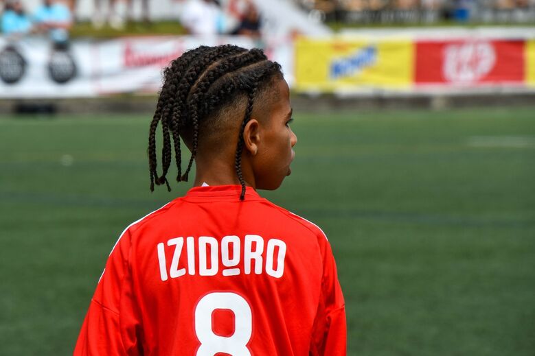 Jogador Isidoro compete no Torneio Internacional Pauleta Azores Soccer