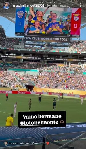 Maxi Araújo apoia Belmonte no jogo Boca Juniors-Benfica, em Miami