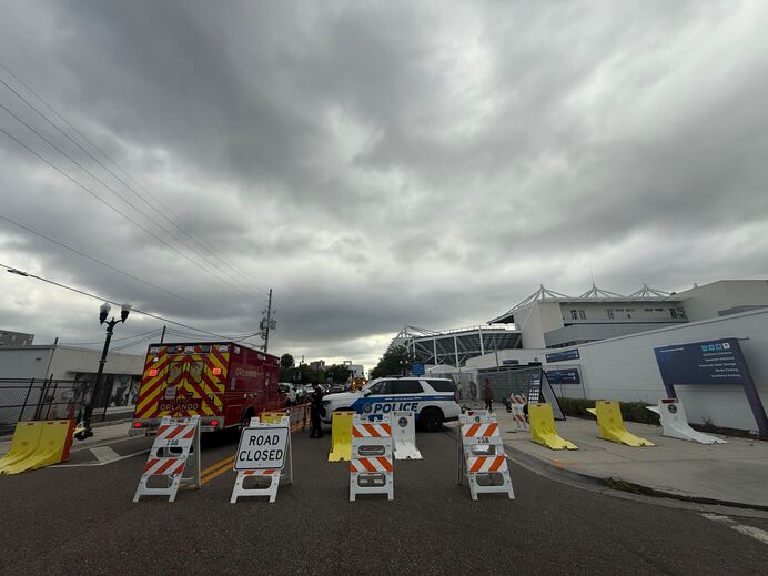 Segurança reforçada em zona perigosa: polícia chegou bem cedo ao estádio onde joga o Benfica 