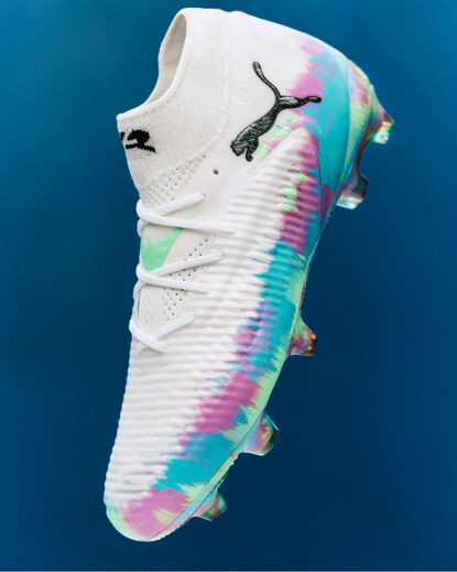 Puma lanza botas de fútbol diseñadas para mujer