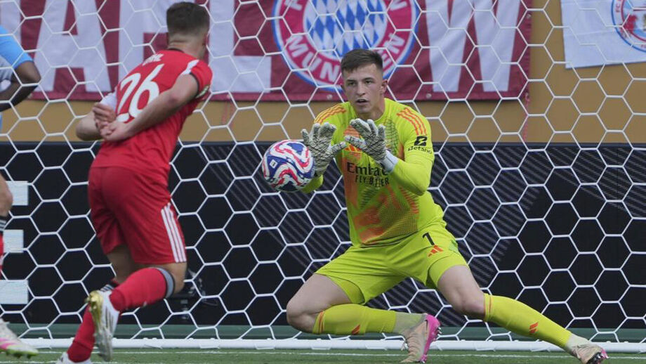 Trubin esteve em destaque na vitória do Benfica sobre o Bayern Munique