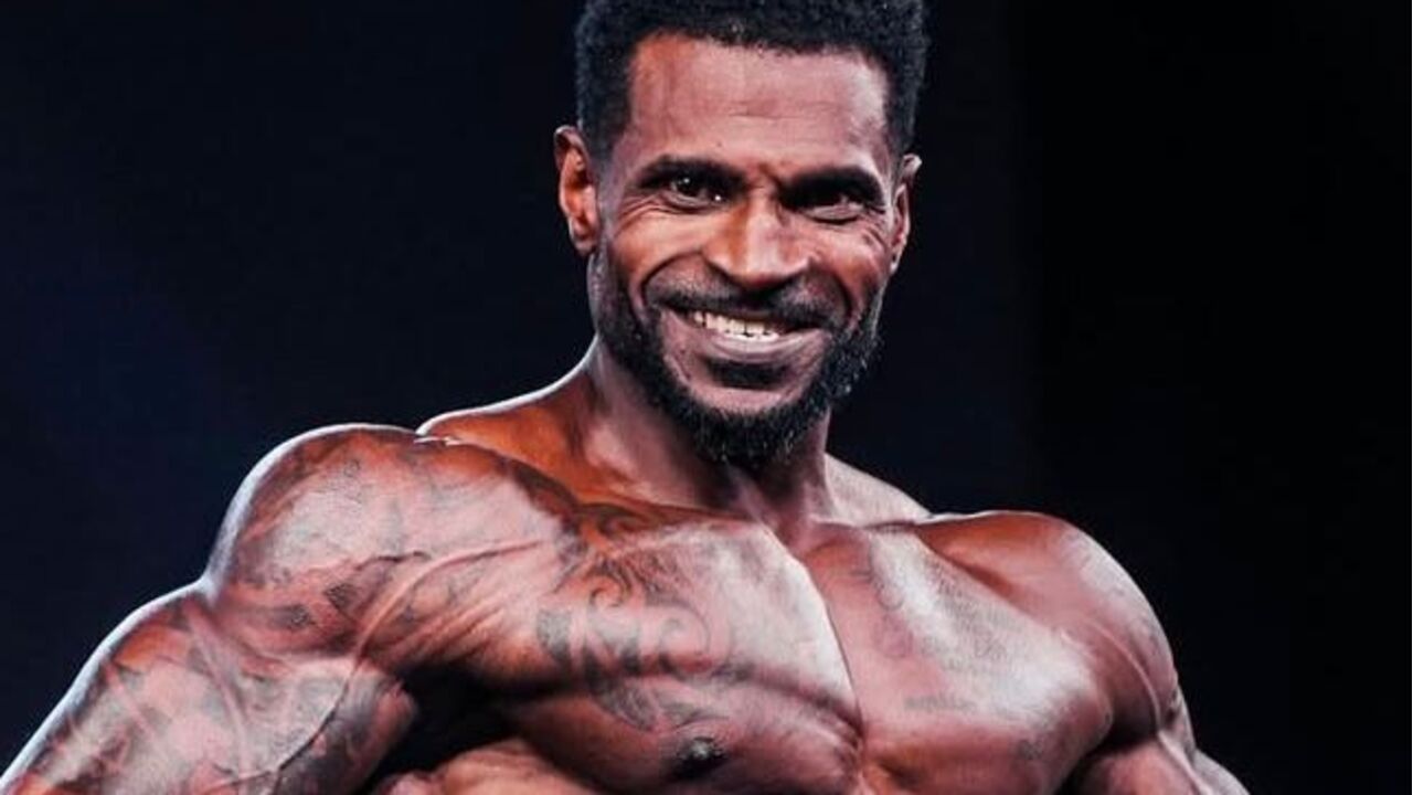 Miguel Abibe compete no FLEX Pro, Itália, alcançando destaque entre culturistas