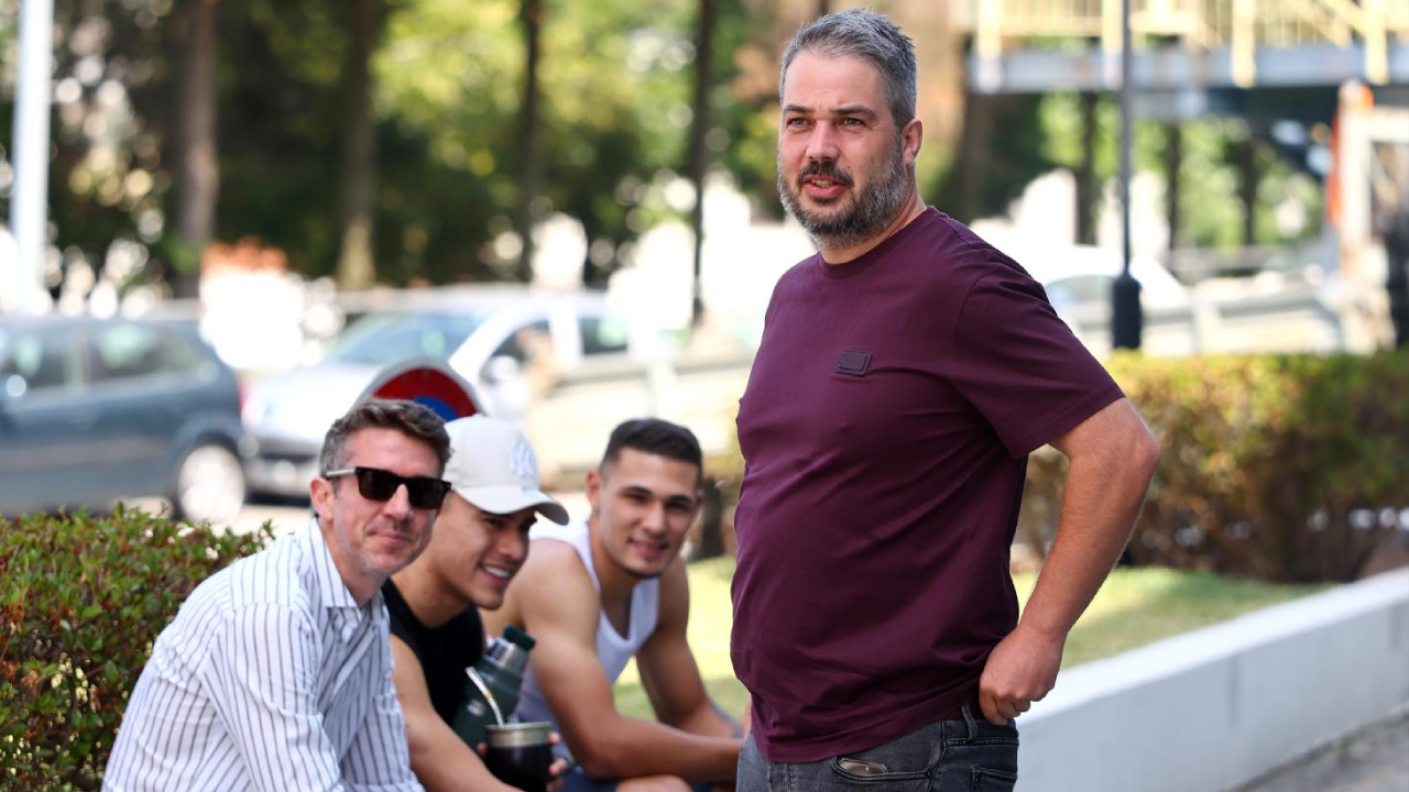 Joel Pinho define estratégia para reforçar o Arouca após transferências