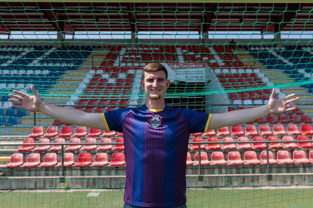 Marko Gudzulic reforça o Chaves após passagem pelo E. Amadora