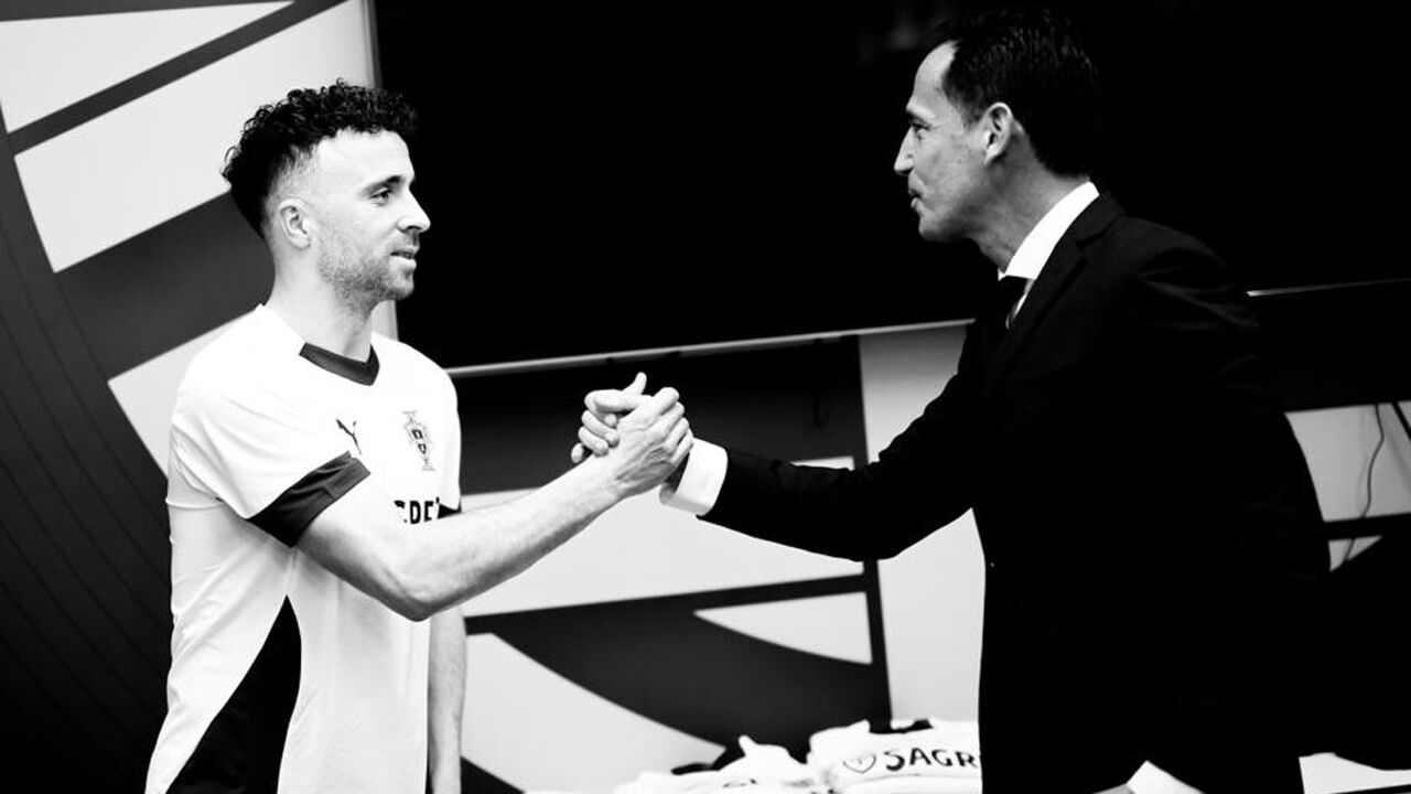 UEFA homenageia Diogo Jota e seu irmão com minuto de silêncio