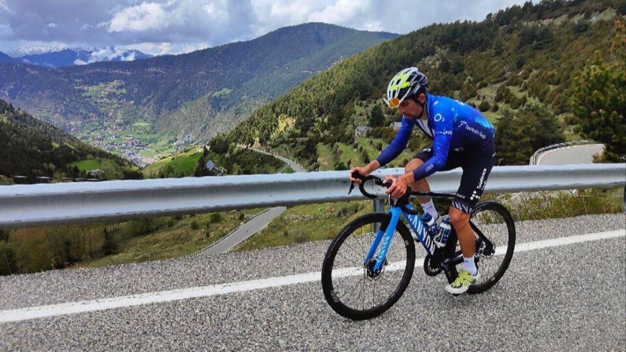 Nelson Oliveira pronto para a 22.ª grande Volta, incluindo o Tour em França