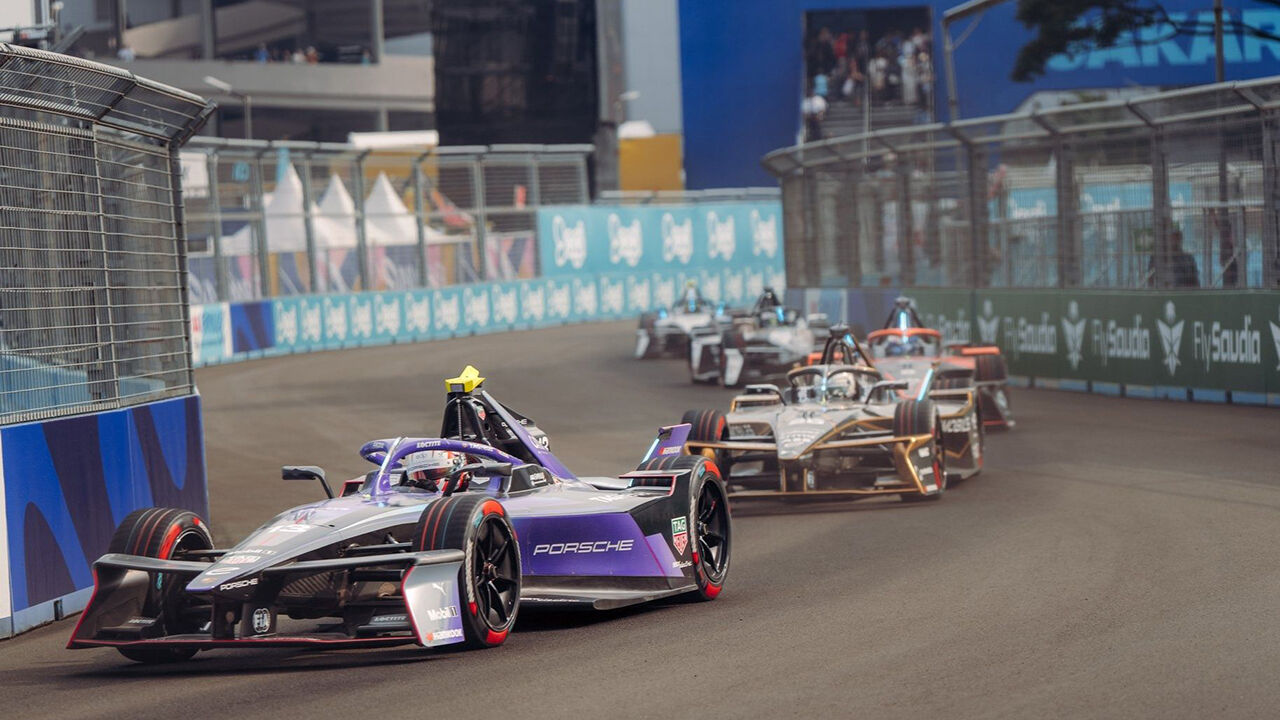 António Félix da Costa perde dois pontos no Mundial de Fórmula E após apelo de Buemi