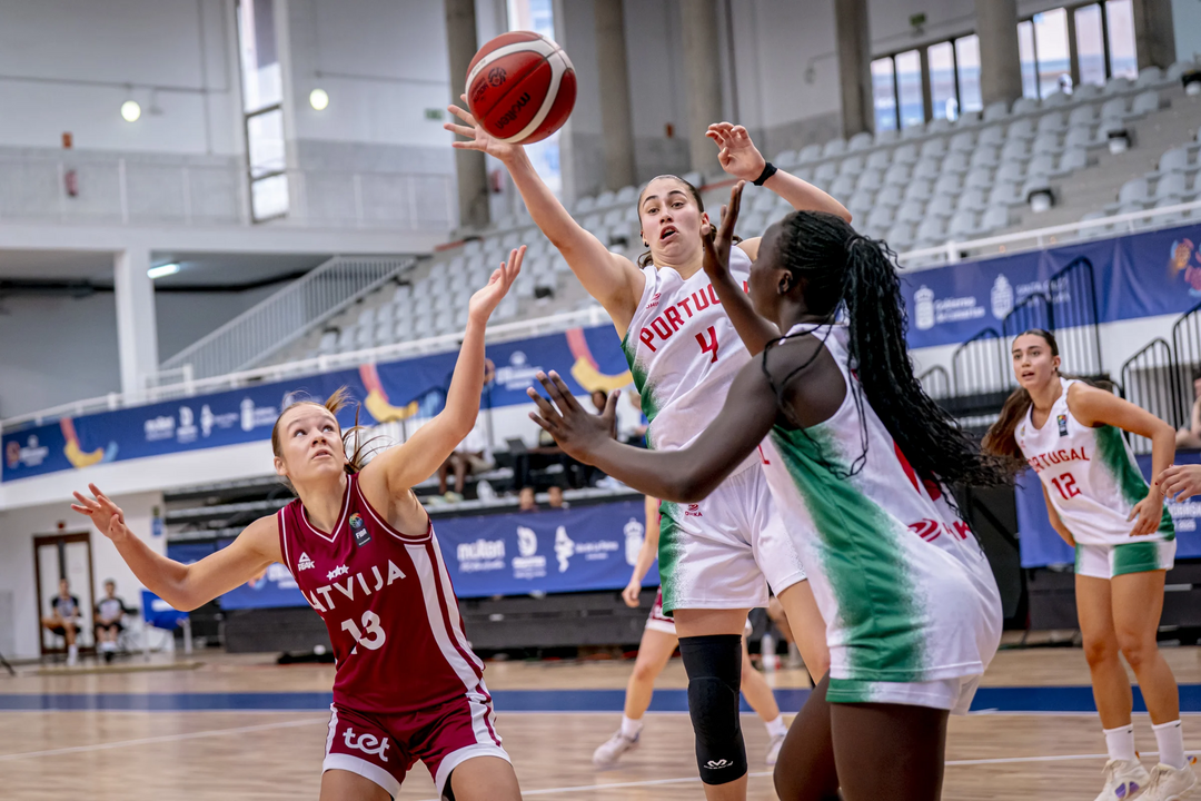 Portugal perde com Letónia no Europeu sub-18