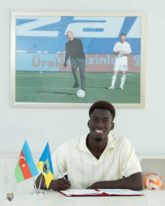 Pedro Gomes assina contrato com o Kapaz do Azerbaijão por duas épocas