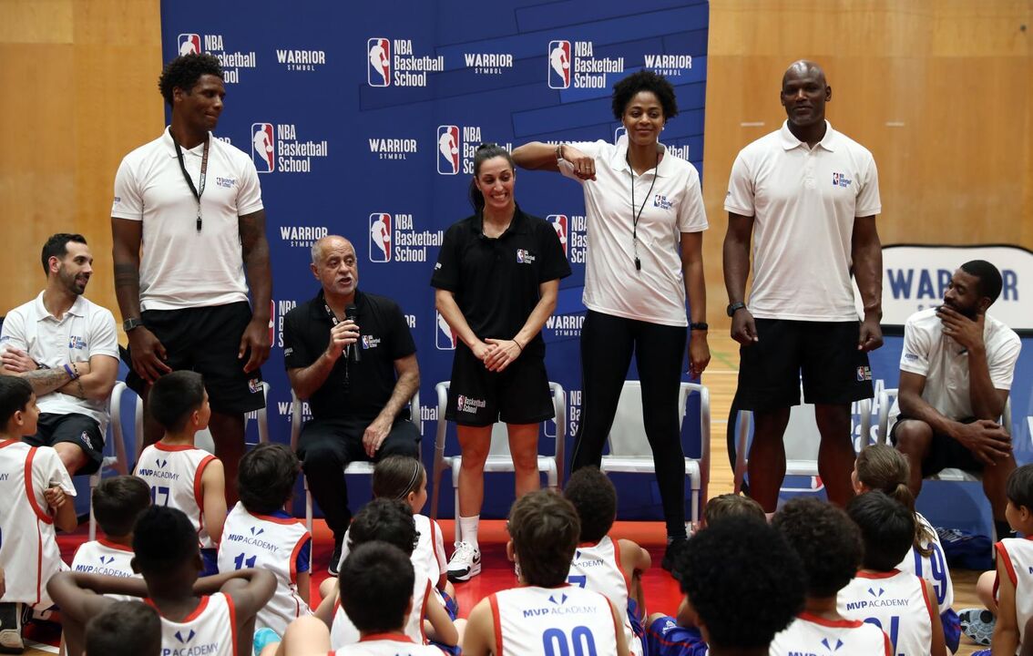 Sónia Reis (terceira a contar da direita) esteve no campus em abril