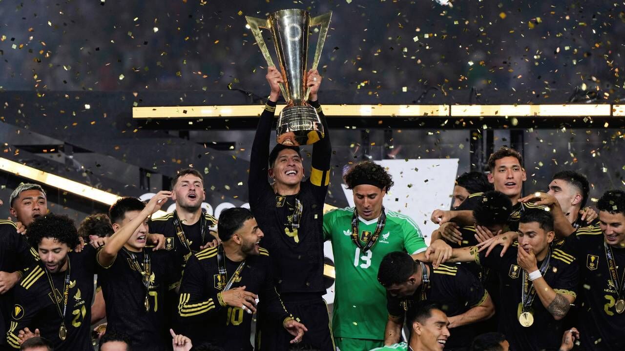 México conquista a Gold Cup da CONCACAF em Houston, vencendo os Estados Unidos
