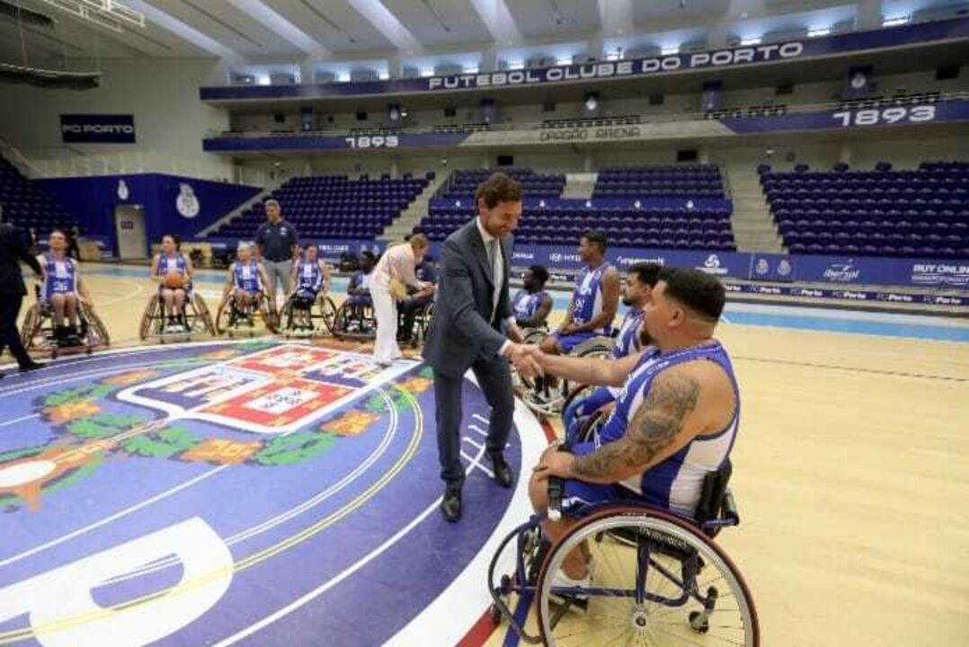 André Villas-Boas quer FC Porto mais inclusivo com equipa de basquetebol em cadeira de rodas