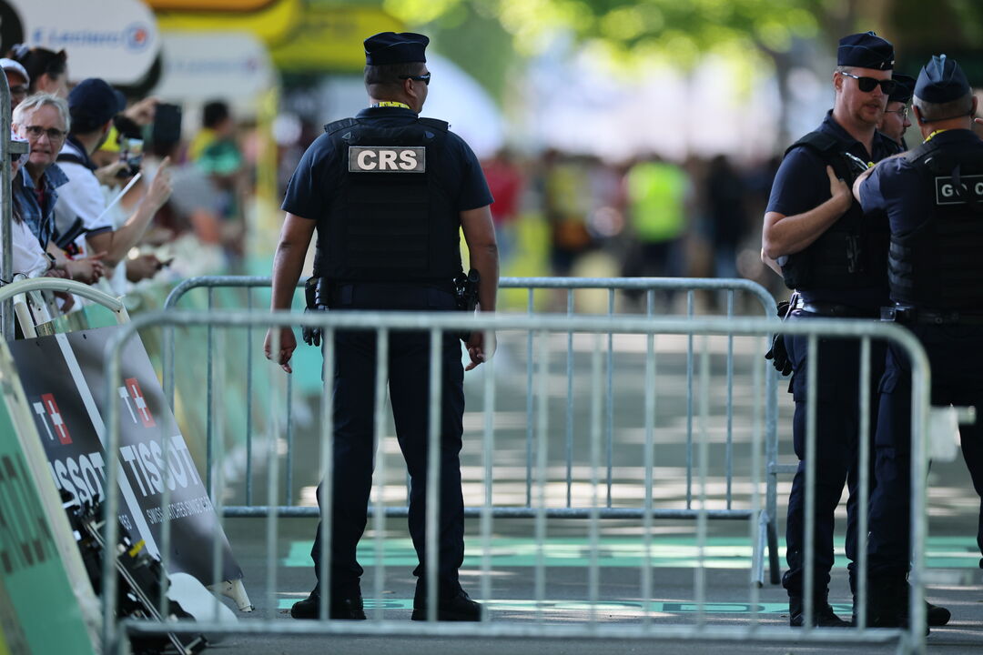 Polícia baleou jovem em Rouen após ameaças com faca no Tour