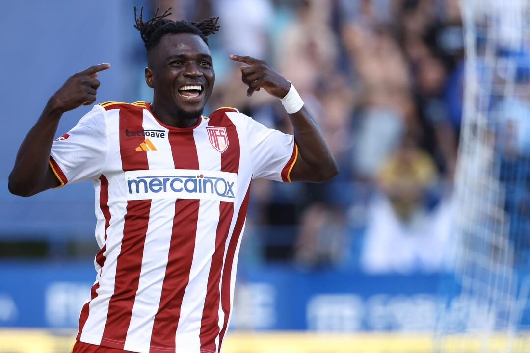 Tunde marcou no empate do AVS SAD contra o Leça