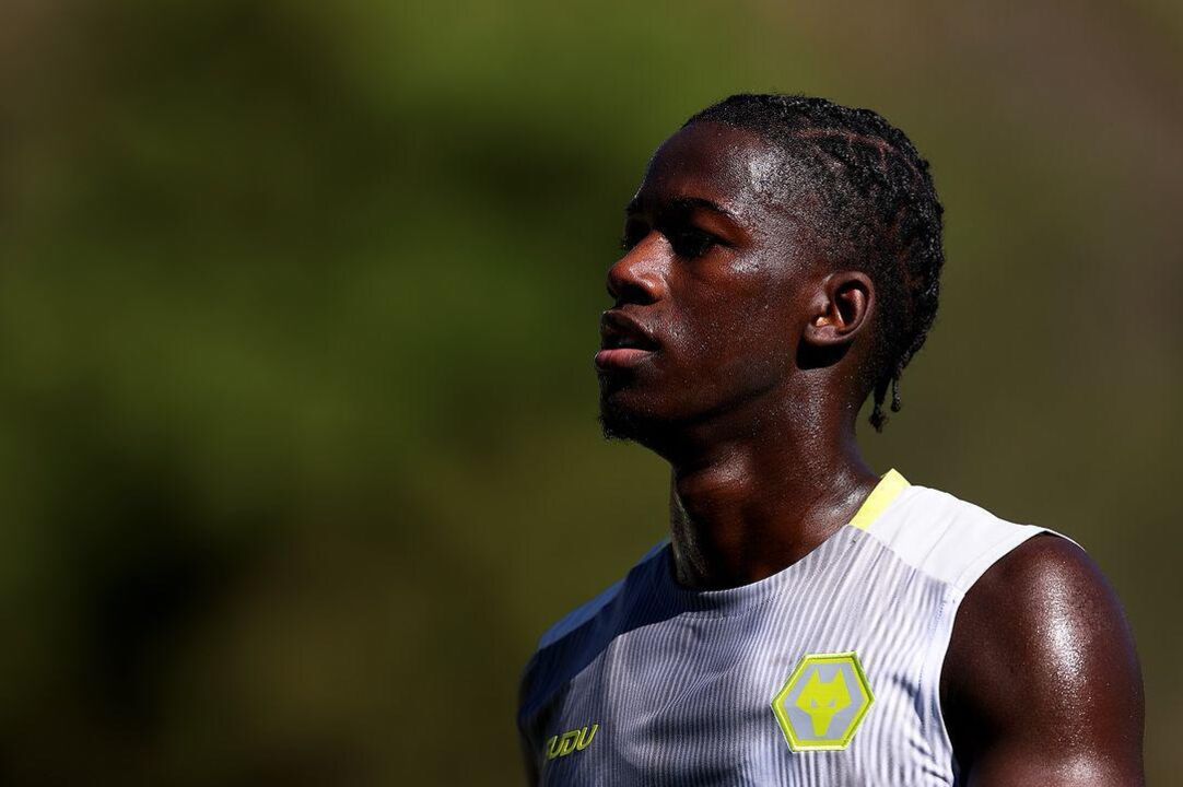 Chiquinho assina pelo Alverca após passagem pelo Wolves e empréstimo ao Maiorca