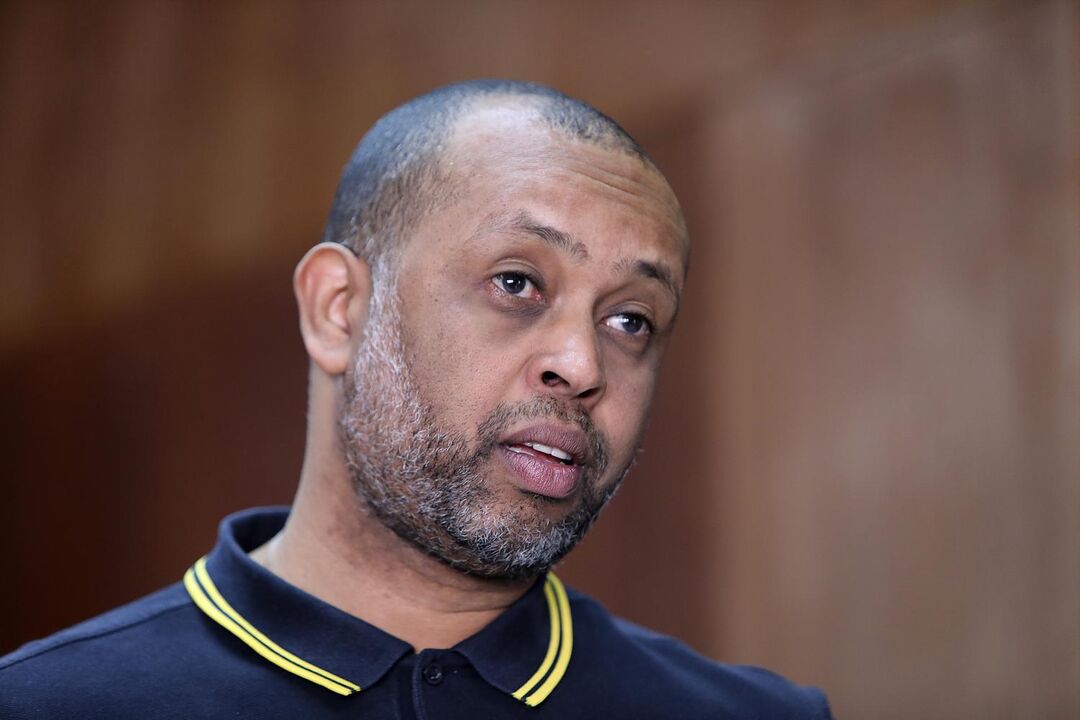 Helton, antigo guarda-redes do FC Porto, acusado de violência doméstica