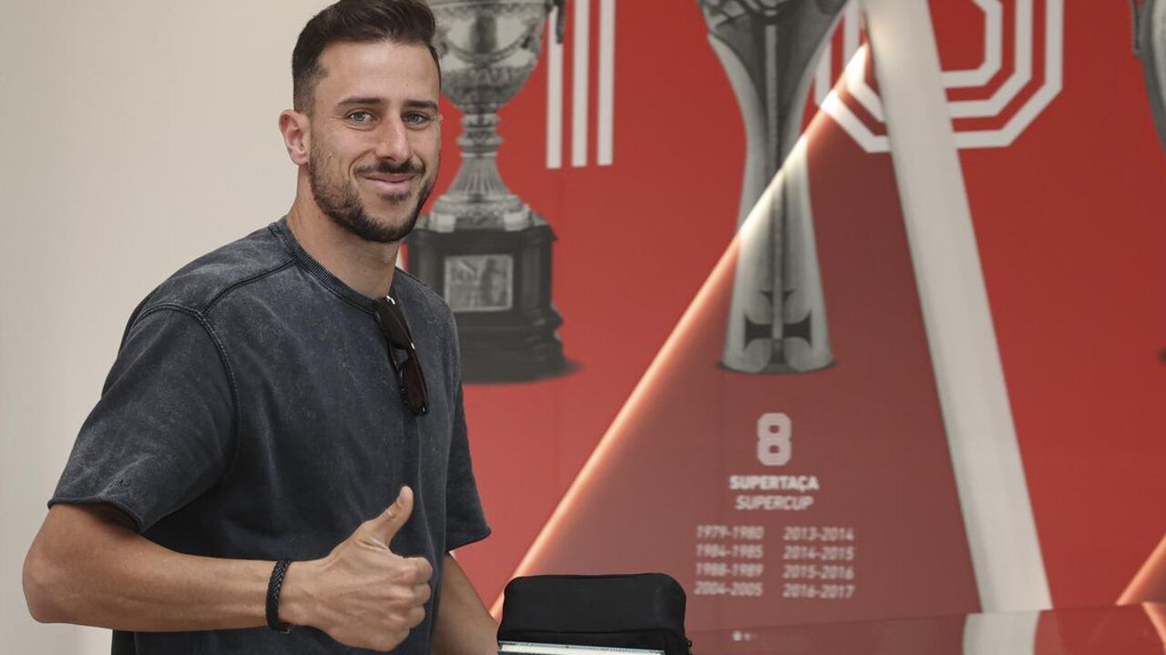 Helton Leite, ex-Benfica, é padrinho de criança em Angola e embaixador da ONG Criança Feliz