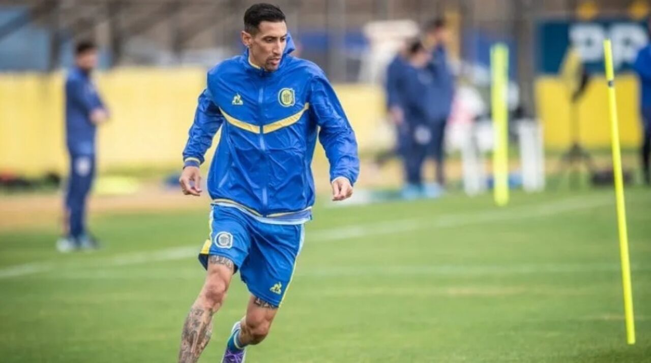 Di María treina para o jogo com o Godoy Cruz