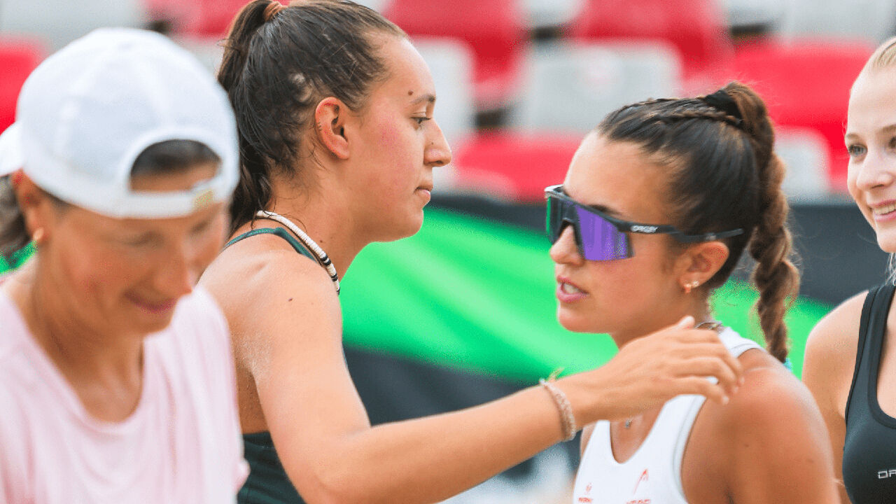 Victoria Ribeiro e Aleksandra Kovalov bateram Marta Magalhães e Liudmila Nikoian