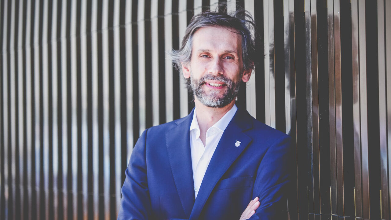 Advogado João Ferreira Leite será o cabeça de lista do movimento 'Servir o Benfica' nas eleições