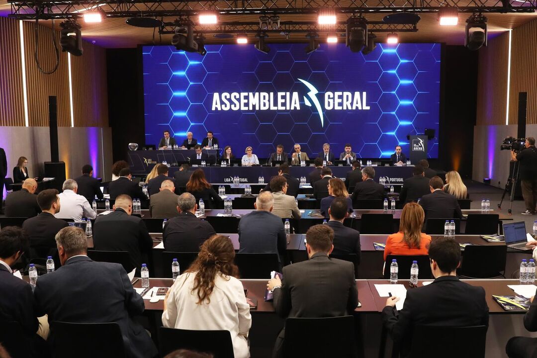 Alverca junta-se à direção da Liga com apoio de Sporting e Benfica