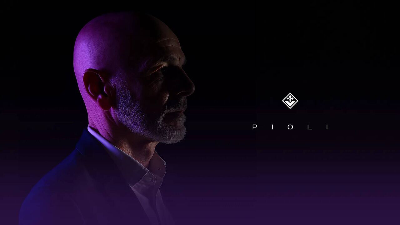Stefano Pioli regressa à Fiorentina como treinador, após passagem pelo Al Nassr
