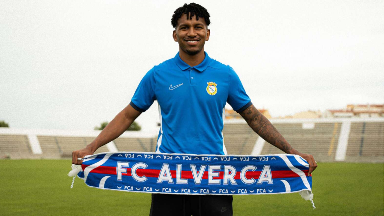 Léo Chú, ex-FC Dallas, reforça o Alverca