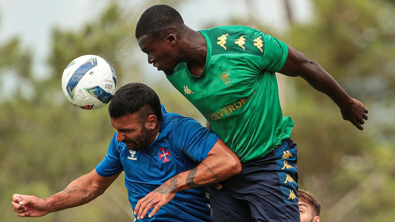 Estoril vence Belenenses em jogo de preparação.
